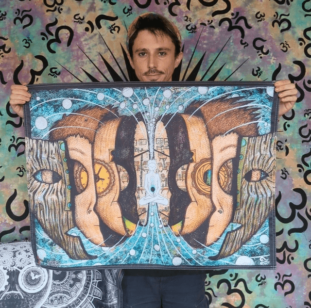 "Inside the mask" Tenture foramt 80x60cm